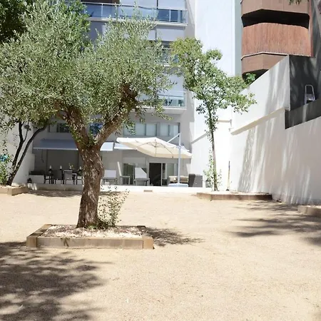 Dailyflats Parc Gueell Hotel 3*